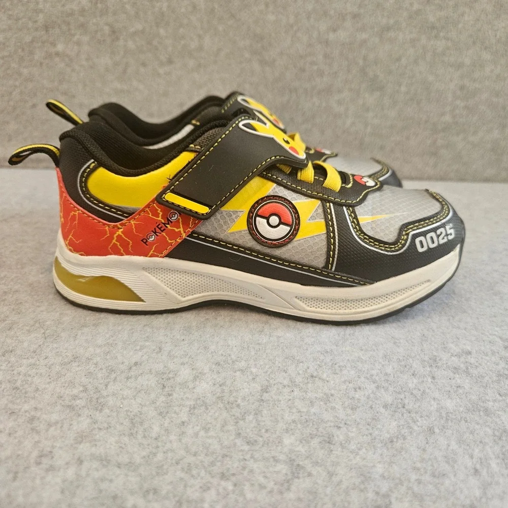 POKEMON PIKACHU KIDS | Shoes Sz 1 Black Yellow Gray Red Sneaker Light up Anime